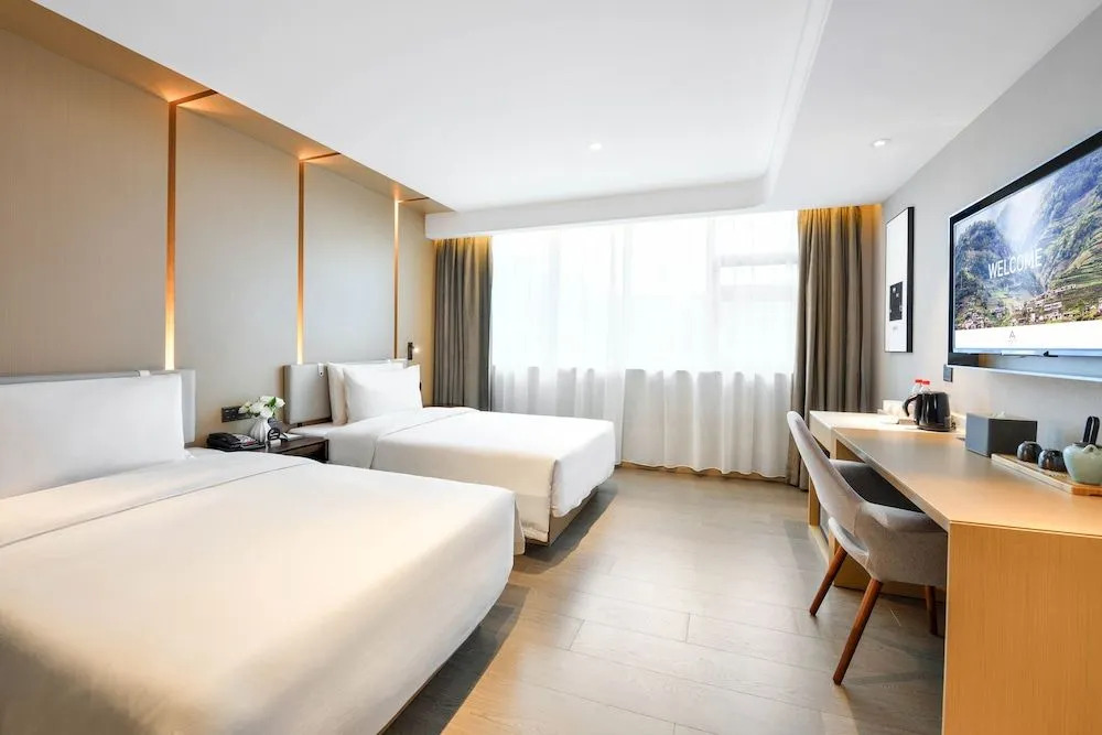 HanTing Hotel (Chengdu Wuhou Temple Hongpailou Subway Station)