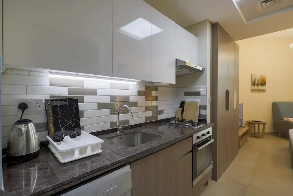 Friendly Studio Apartment With Beautiful Living
