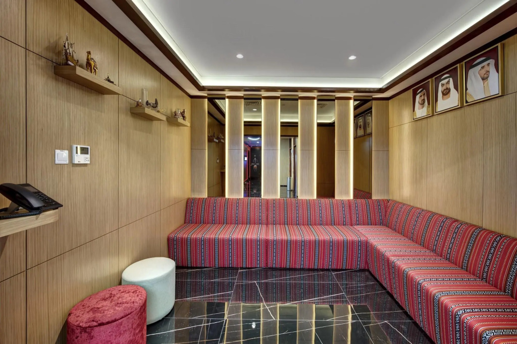 Отель Wescott Hotel