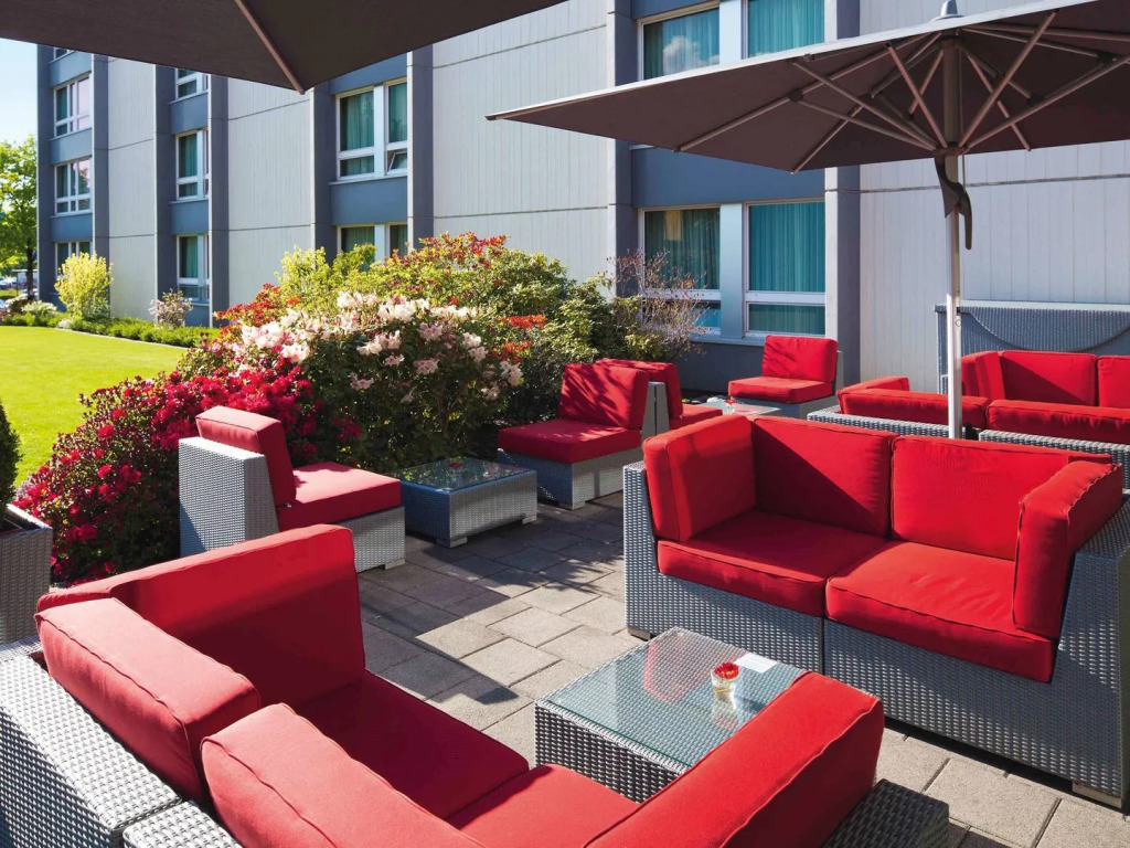 Mövenpick Hotel Zurich Airport