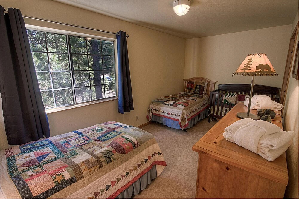Bear Country by Lake Tahoe Accommodations