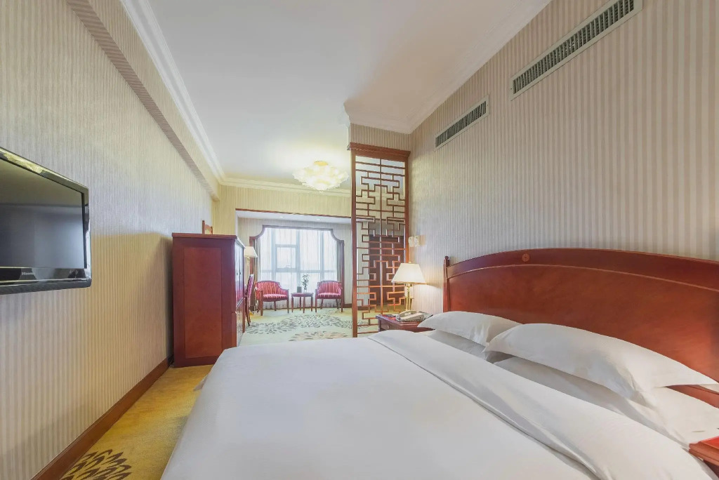 Wuhuan Hotel