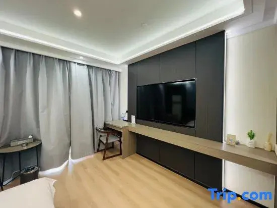 Wuhan Nanjing Garden S High-altitude Hotel (Hankou Railway Station Oceanwide CBD Branch)