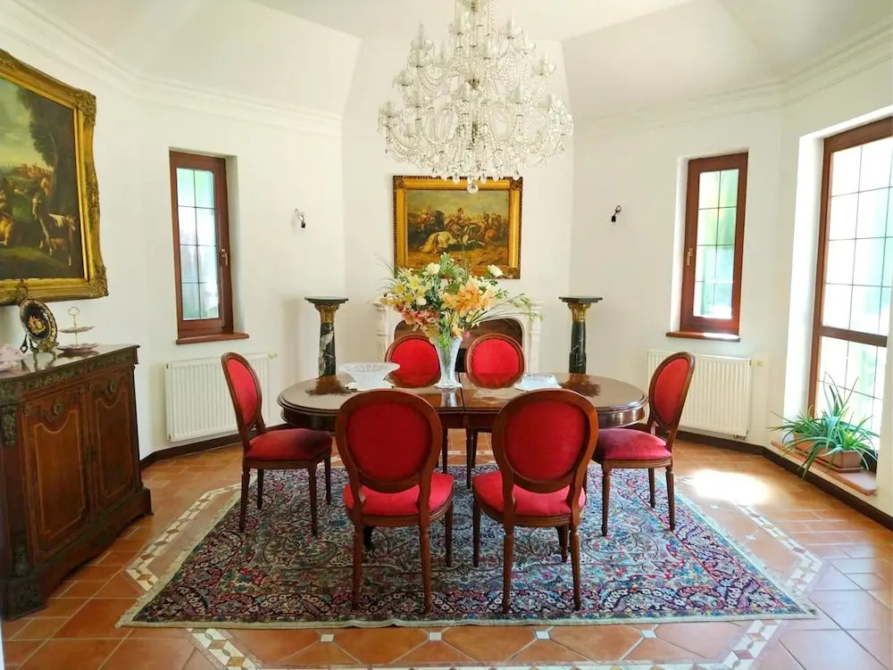 House With 3 Bedrooms in Šamorín, With Furnished Terrace and Wifi