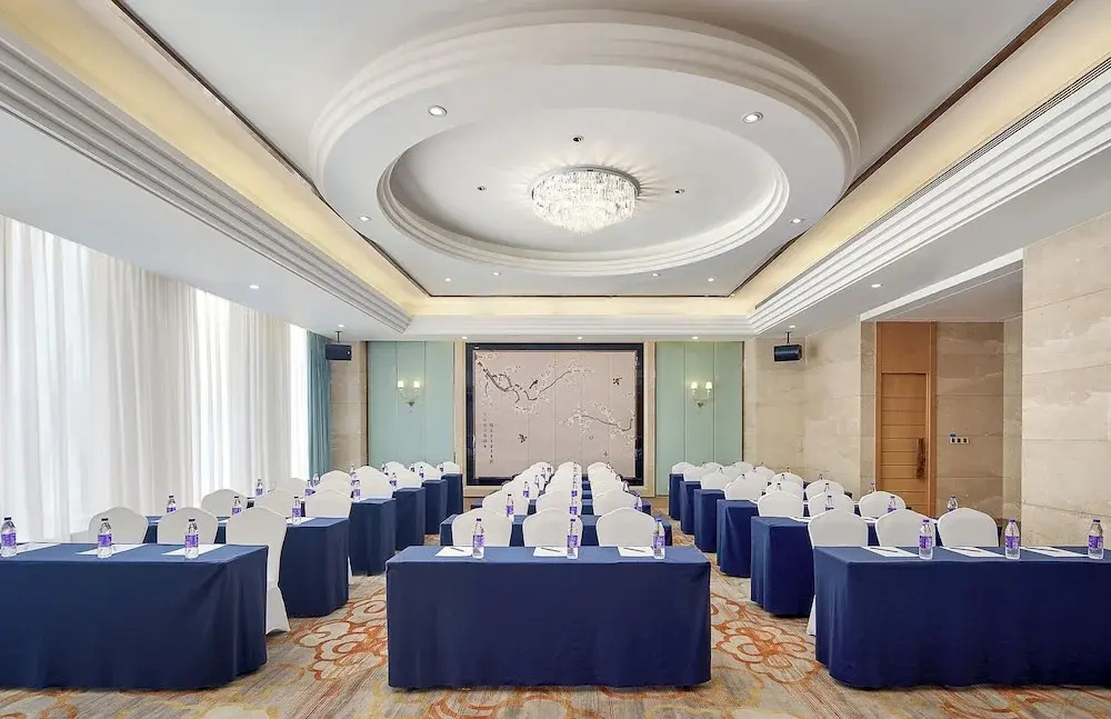 Отель Mehood Lestie (Guangzhou East Railway Station Tianhe Sports Center)