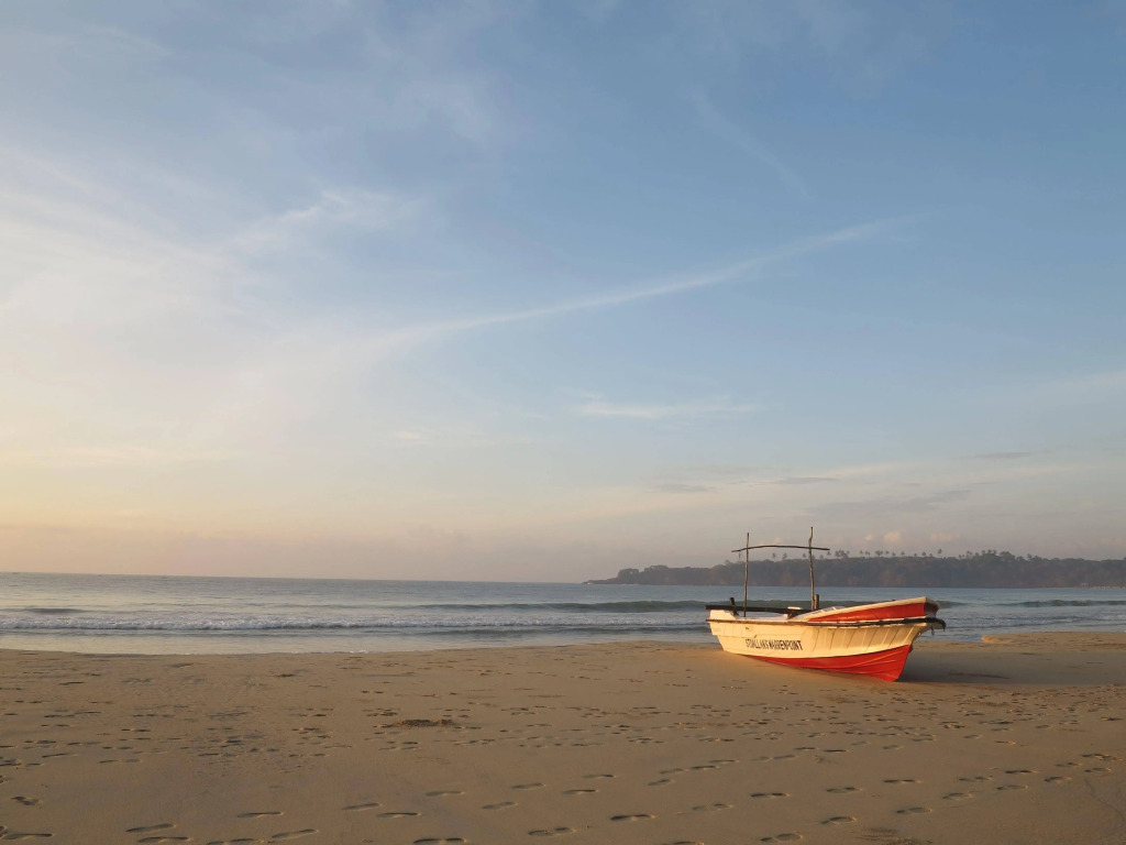 Esperanza Beach Mawella