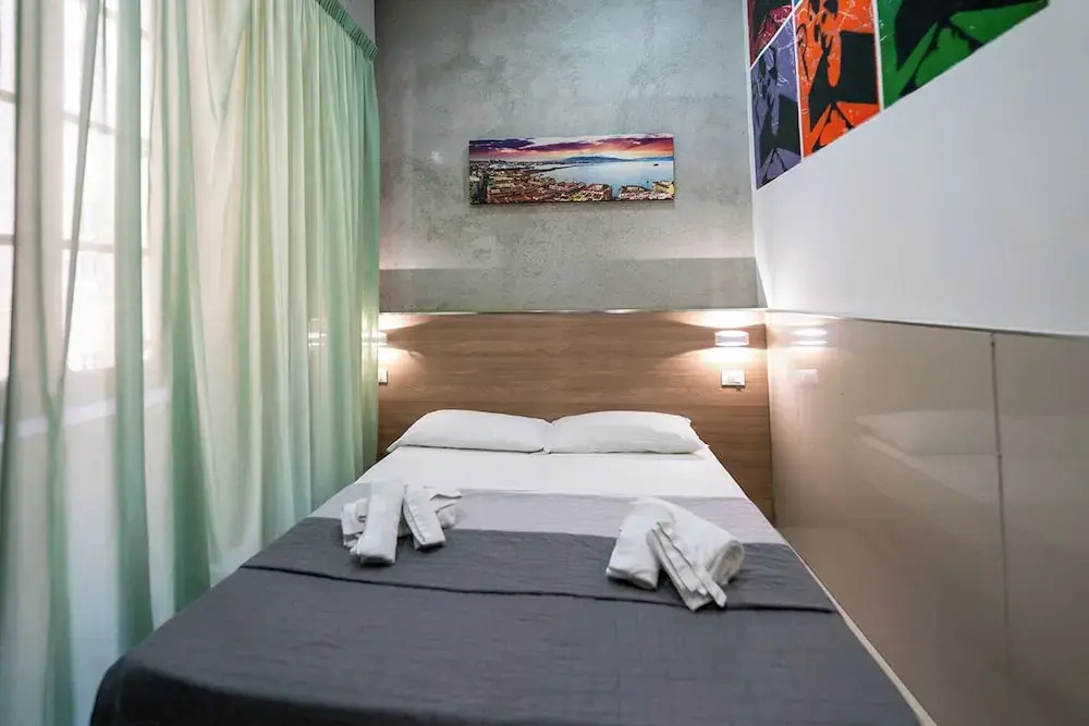 GREROS TOLEDO H. by Clapa Group dislocated hospitality