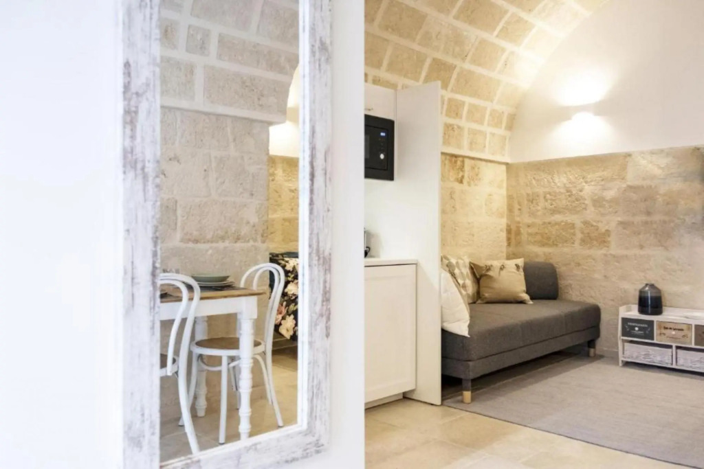 A gracious apartment, immersed in the stone for a quiet holyday-Dimora Don Vincenzo