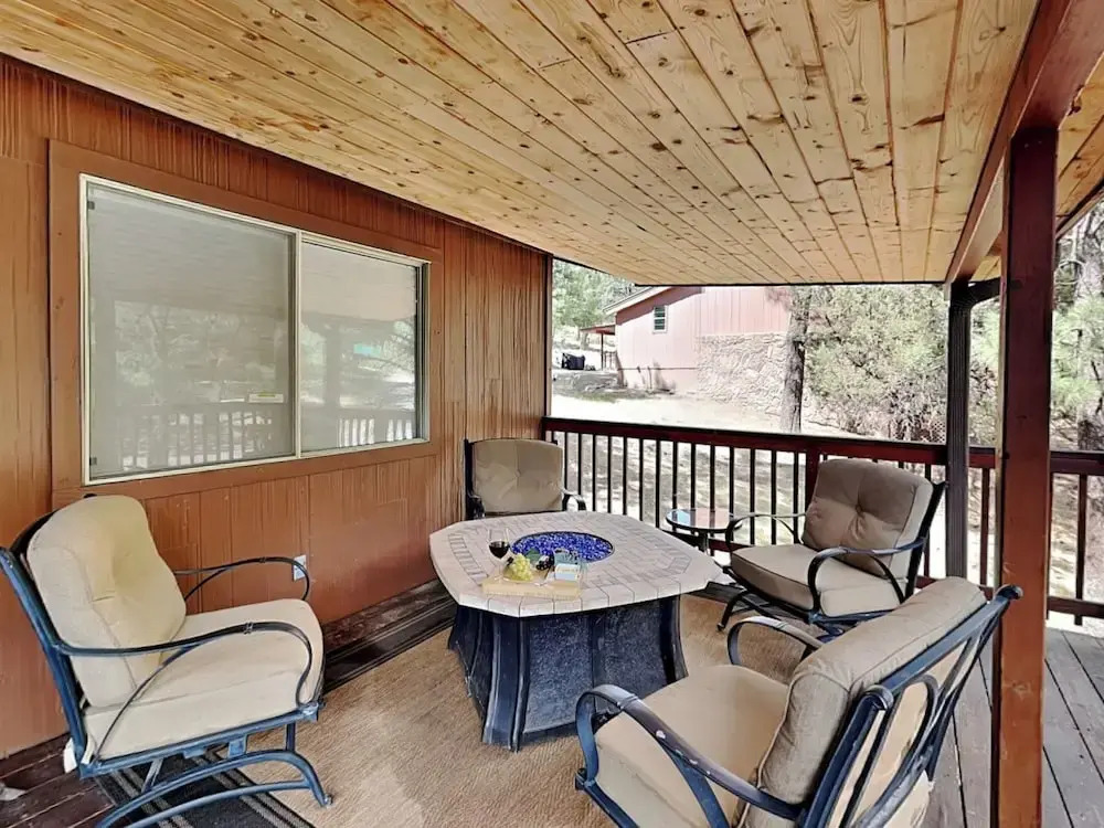 Indianhead Lodge by Ruidoso Vacation Rentals