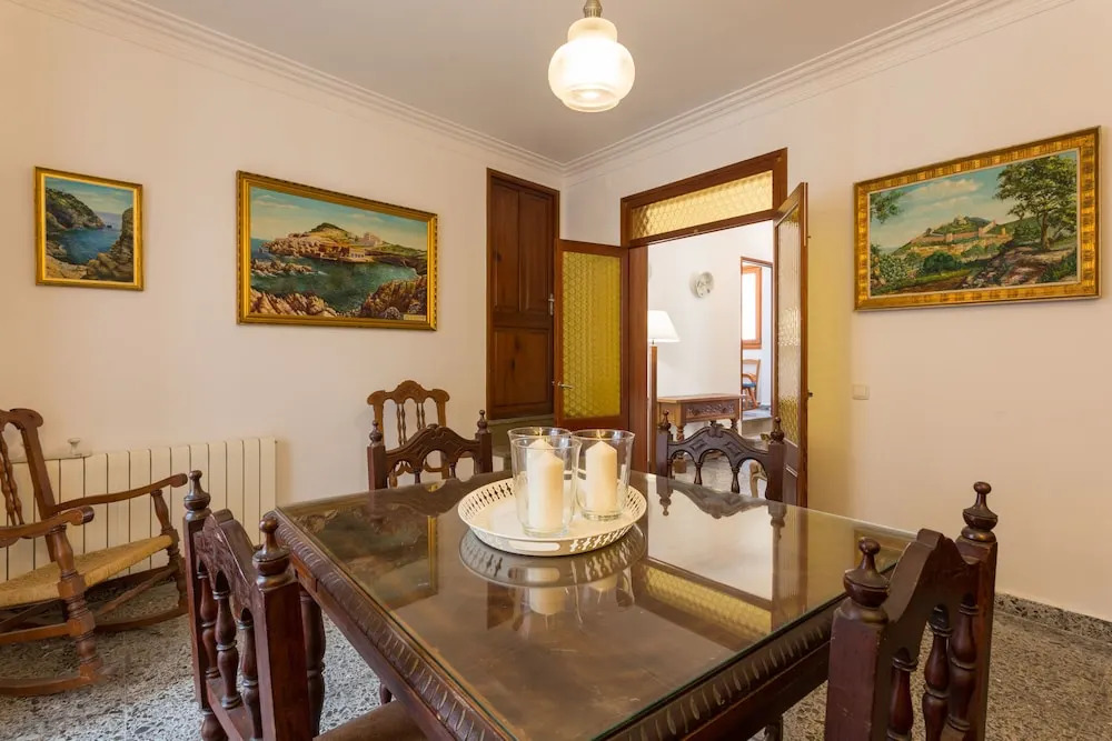 Can Cosset Holiday Home