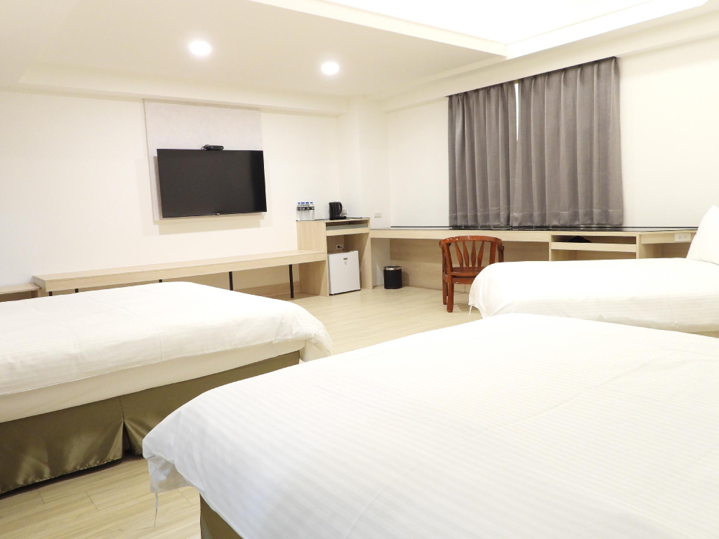 Hotel E -TUNG