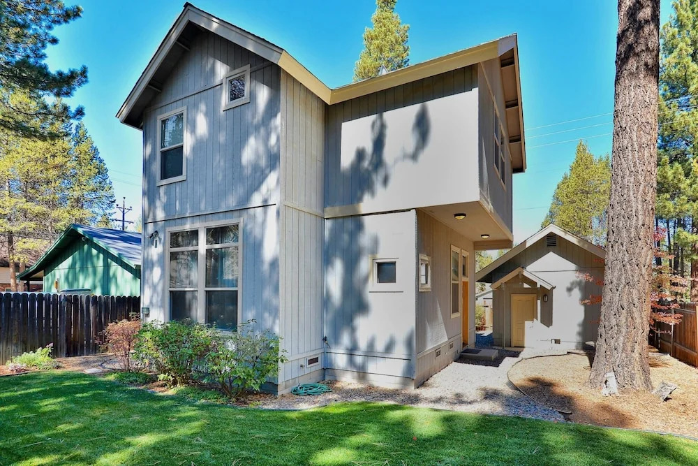 Custom Lake Tahoe Cottage by RedAwning
