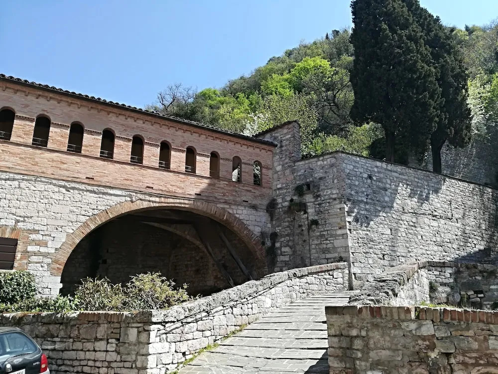 Civico 10