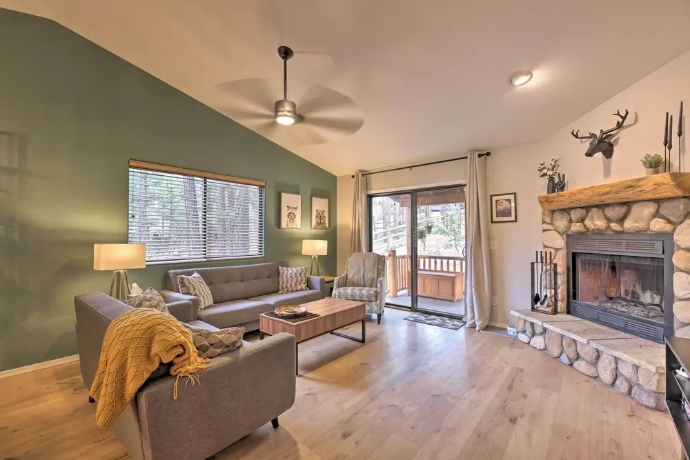 Trail Access: Pet-Friendly Cabin in Show Low