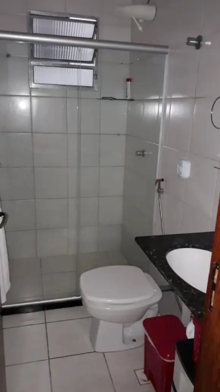 Suíte e Quarto em apartamento familiar, Praia do Morro!