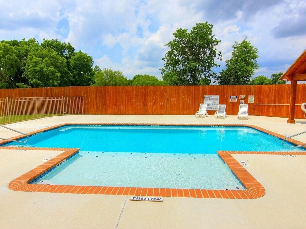 Rio Vida  RG104 Apartment 3 New