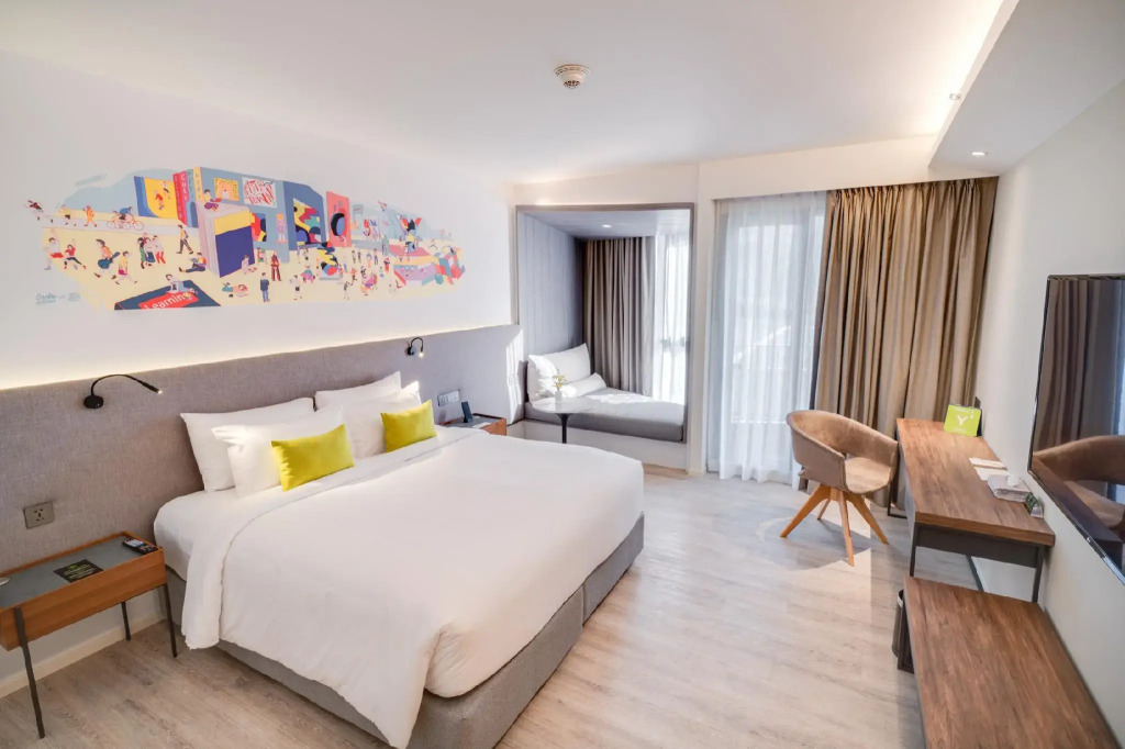 Triple Y Hotel