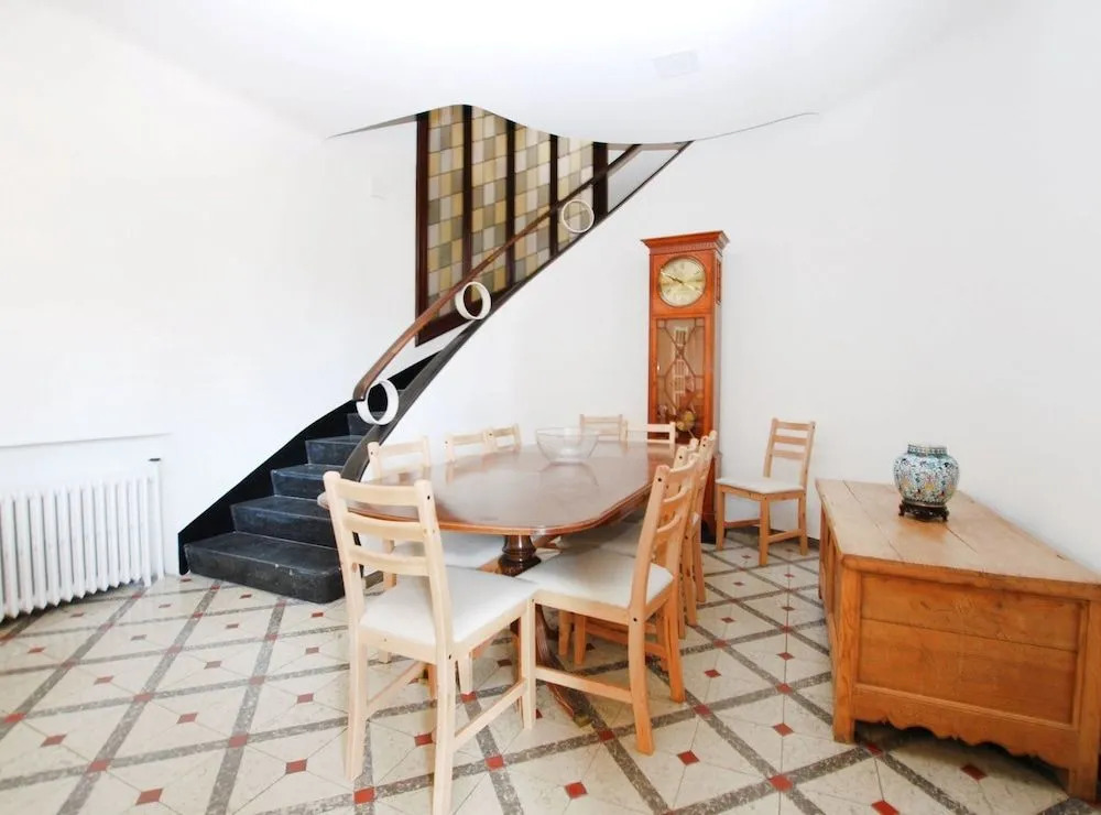 La casa del Pi · La casa del Pi · House in the city, next to Barcelona and beach