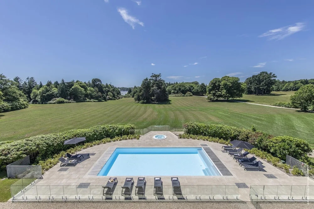 Chateau Les Garennes