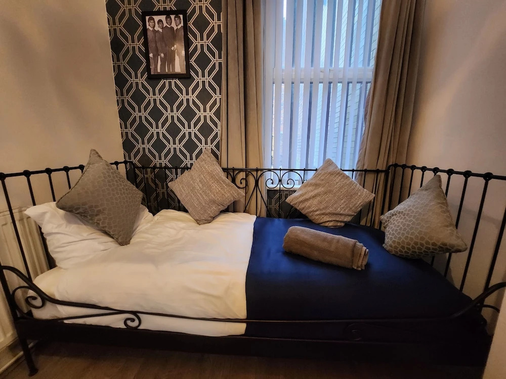 Goodison Accommodation
