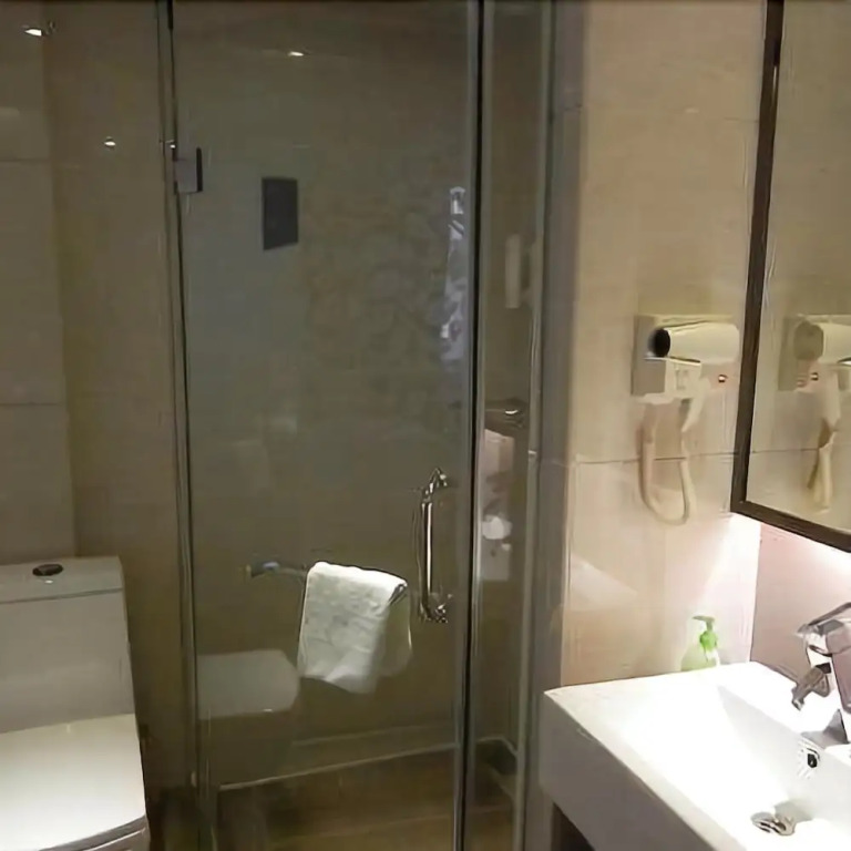 Yeste Hotel