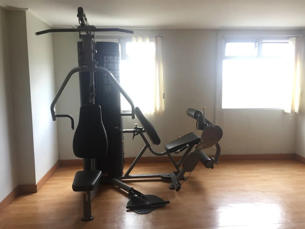 2BR Grand Emerald Apartment