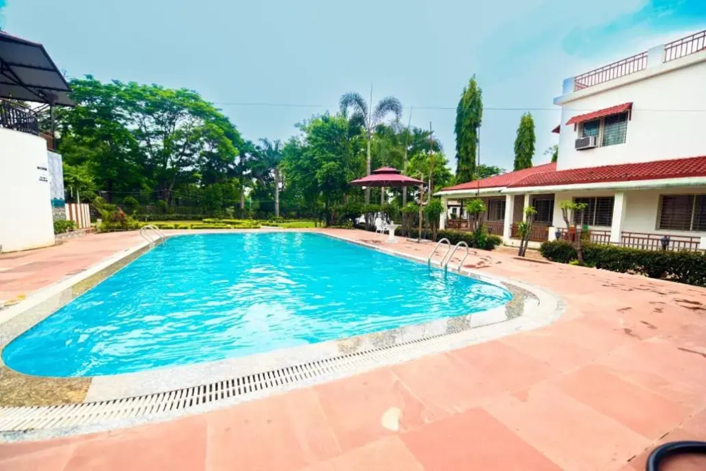 TGI Insignia Resort and Villas