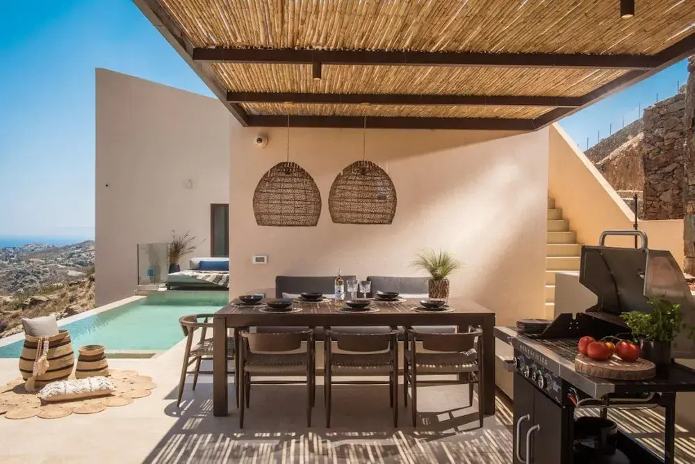 Villa Ouranos - Where the World Unfolds Before You