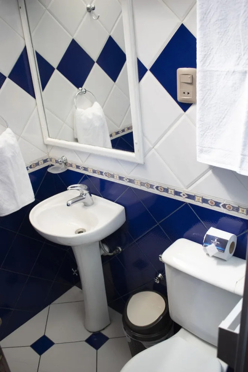 Hotel Diamante Azul