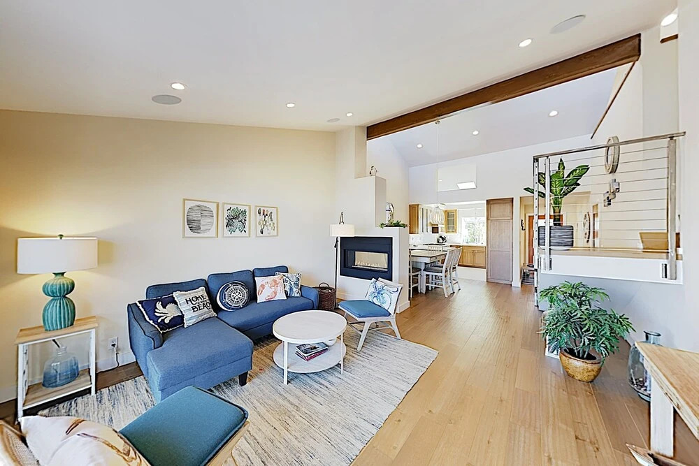 Waterfront Dream w/ Dock, Kayaks & Fireplace home