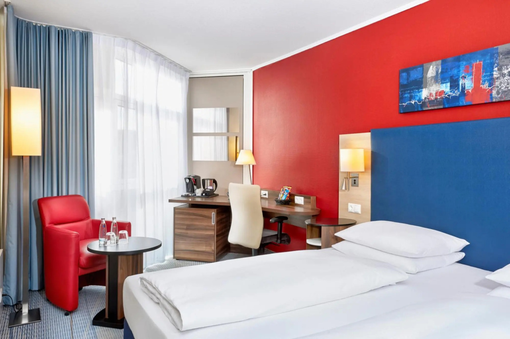 Sunday Hotel Köln Brühl