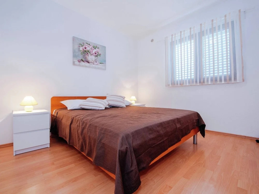 Luxury Apartment with heated pool in Starigrad