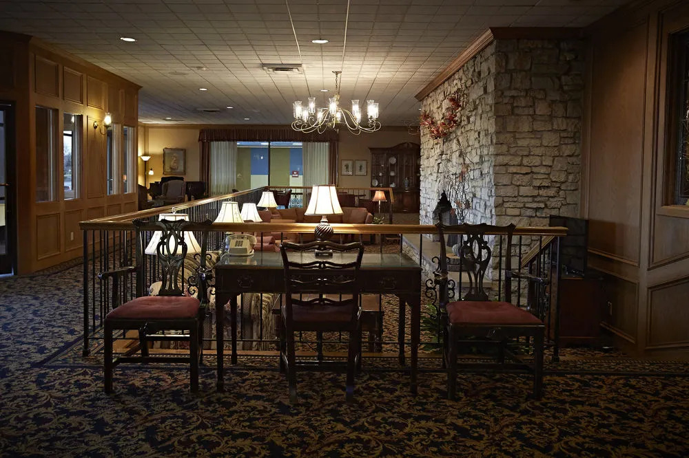 Don Hall's Guesthouse