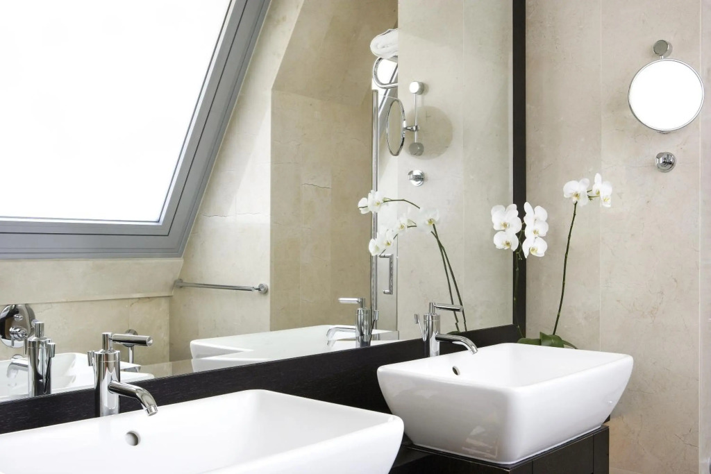 Daios Luxury Living