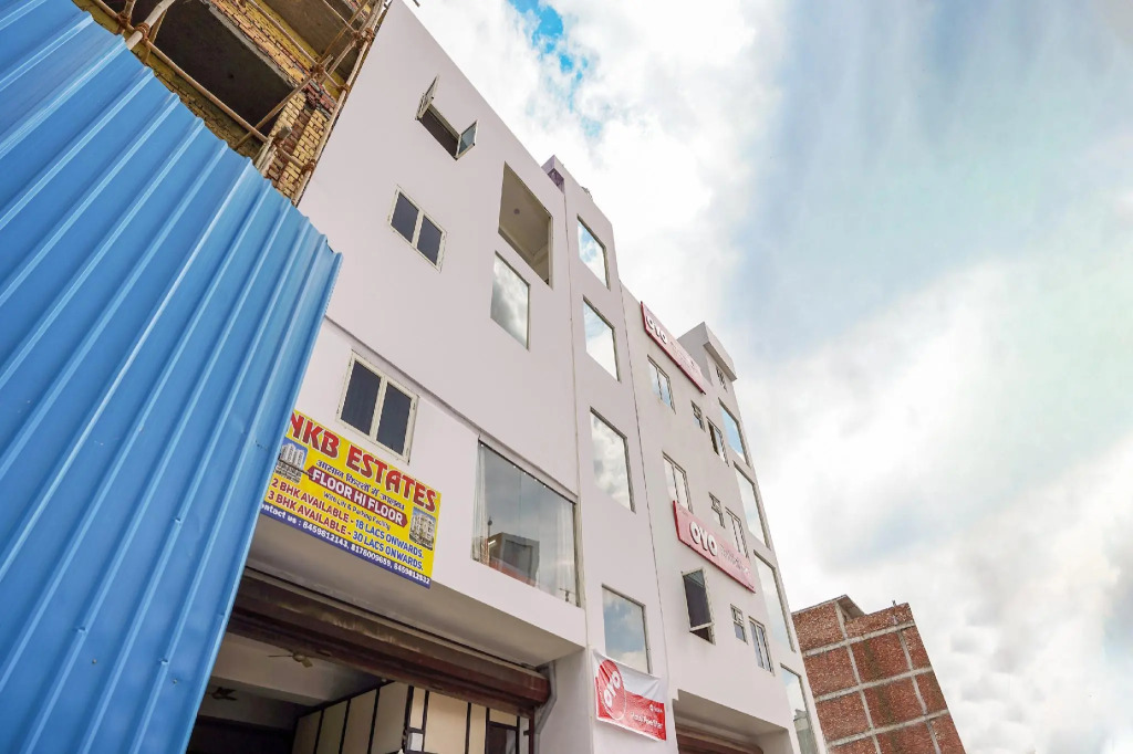 Hotel Pole Star by OYO Rooms