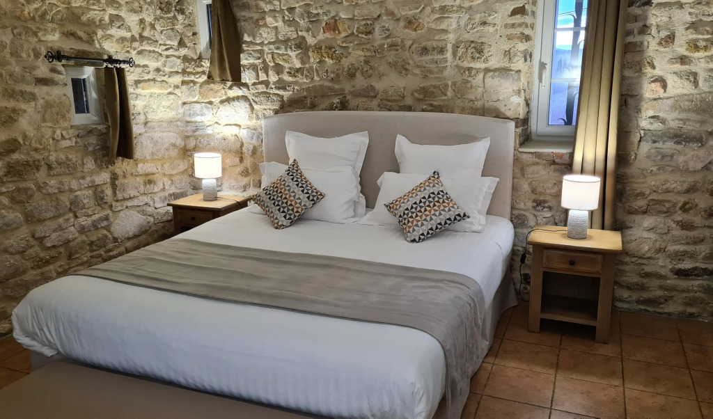 Logis Hotel La Bastide St Bach