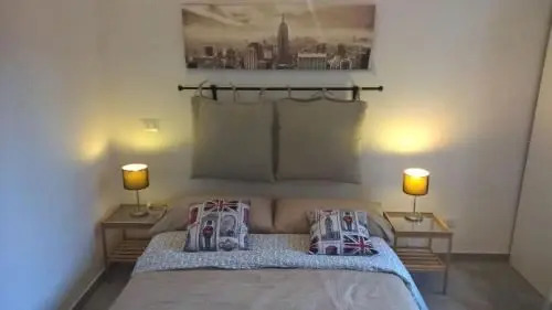 Metropolitan Rooms