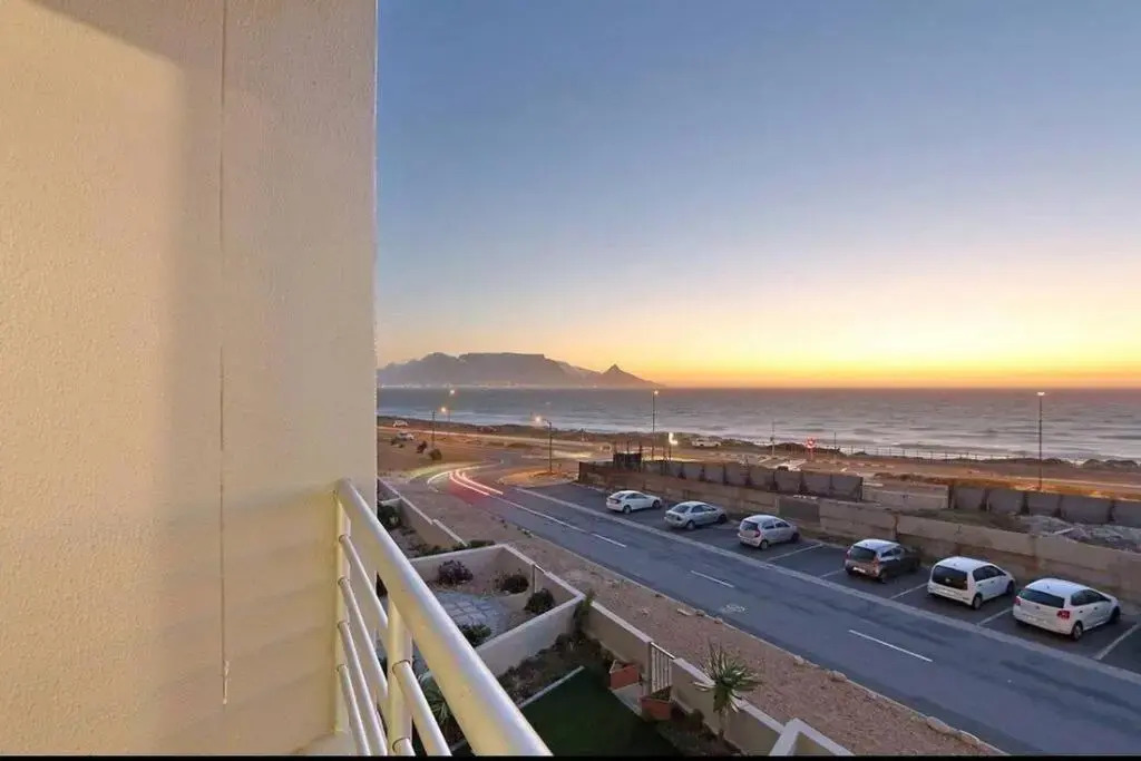 Blouberg Beachfront Apartment The Bay 202