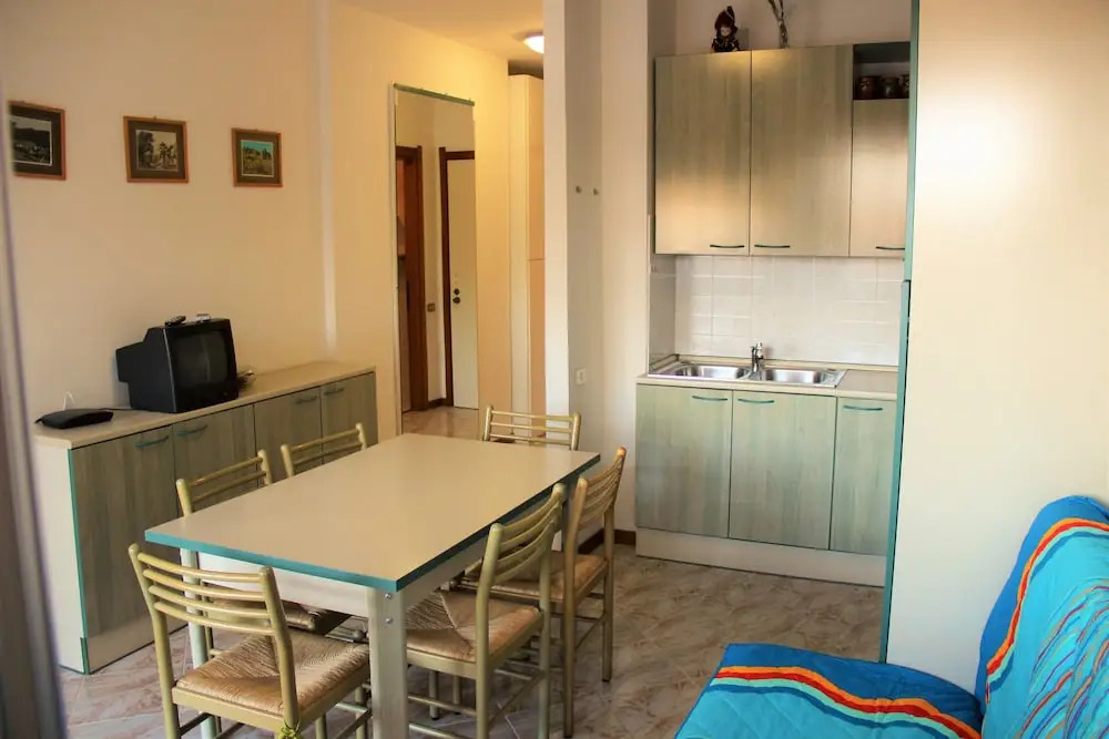 Al Mare residence