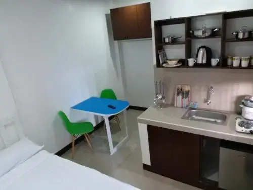 Clark-Pad Inn Angeles City