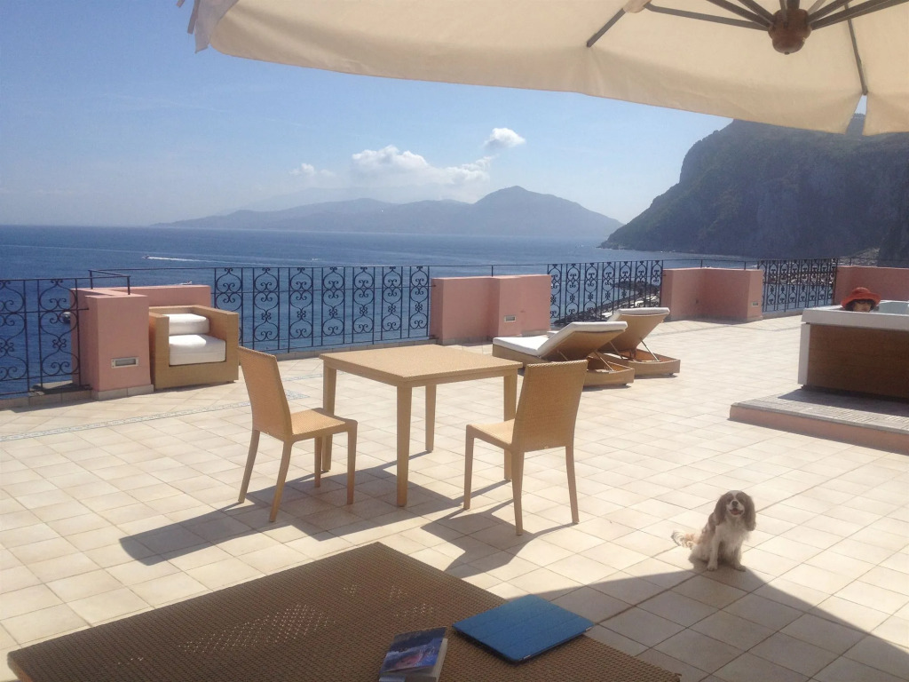 Capri Inn