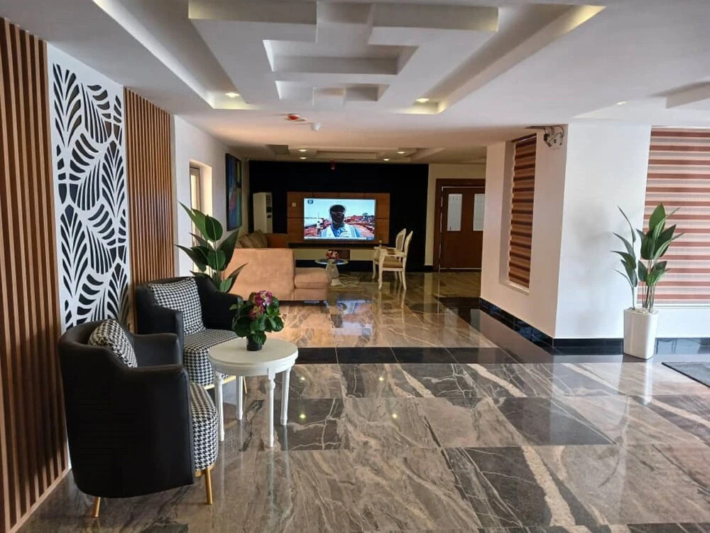 1 Oak Apartments Guzape