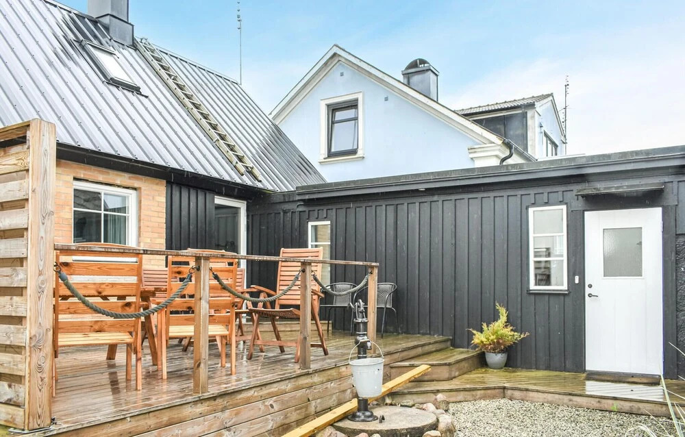 4 Bedroom Cozy Home In Smedstorp