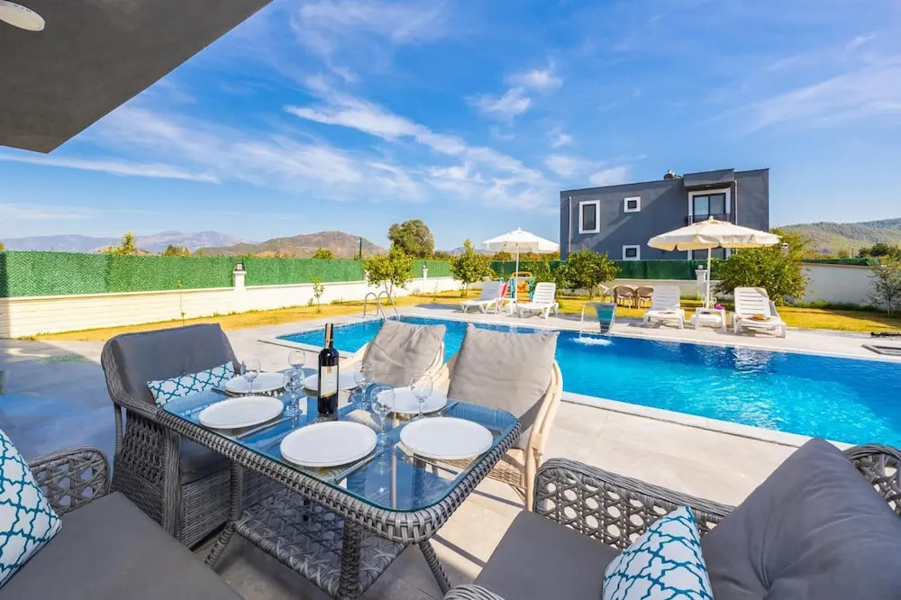 Villa Grand Yasar 1 With 4 Bedrooms and 4 Bathrooms
