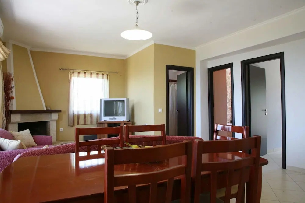 Gountis apartment