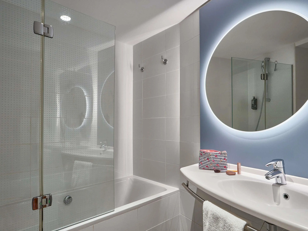 Ibis Barcelona Santa Coloma