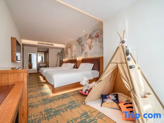 Tonglu Fuchun River Rosery Hotel
