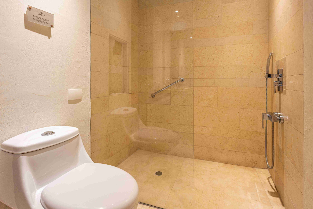 Ananda Hotel Boutique
