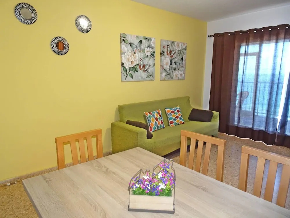 Apartamento Infante A - 13º -  1ª (Sólo Familias)
