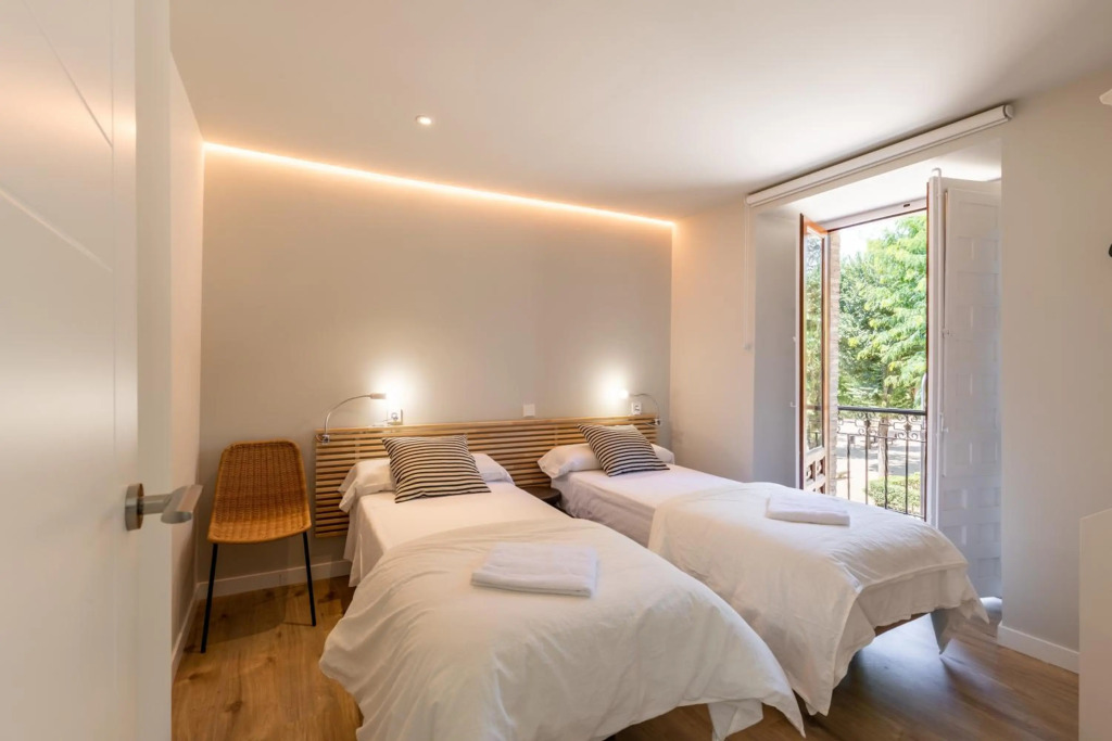 Double Room in ToledoRooms VistaPark